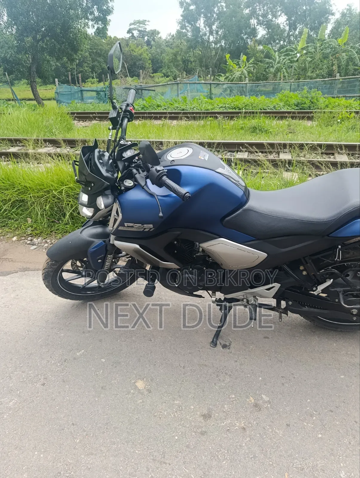 Yamaha FZ 2025 Blue