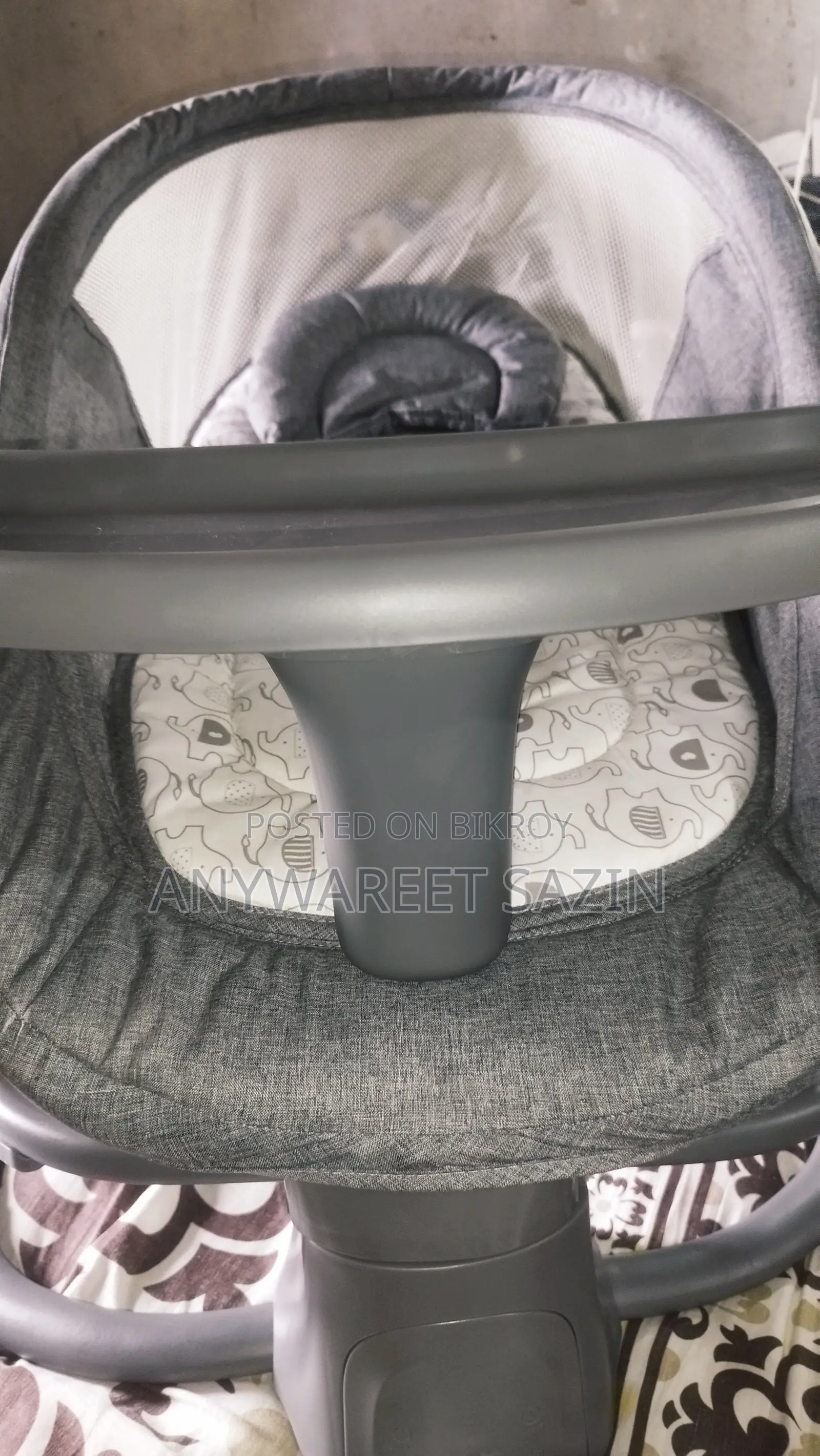 Mastela 4 in 1 Deluxe Multi Functional Bassinet