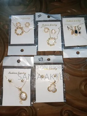 Neckless Set