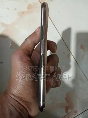 অ্যাপল আইফোন ১১ প্রো ২৫৬ জিবি সিলভার