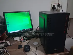 Desktop Computer 8GB Intel Core i3 SSD 256GB