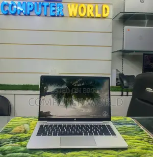 Laptop HP EliteBook 845 G10 16GB Intel Core i5 SSD 512GB