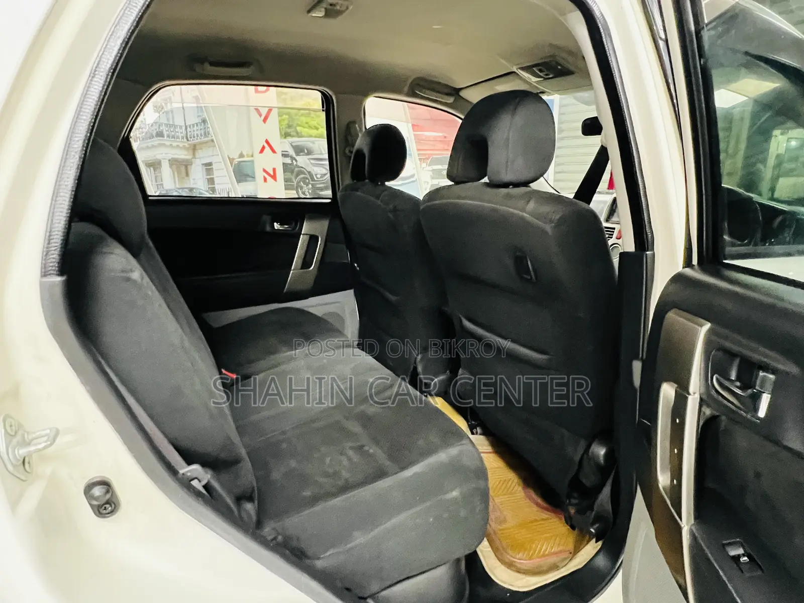 Toyota Rush 1.5 AWD 2009 Pearl
