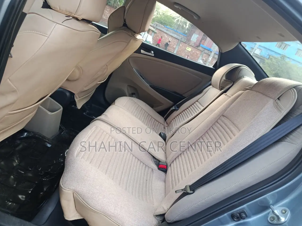 Hyundai Accent SE Hatchback 2017 Blue