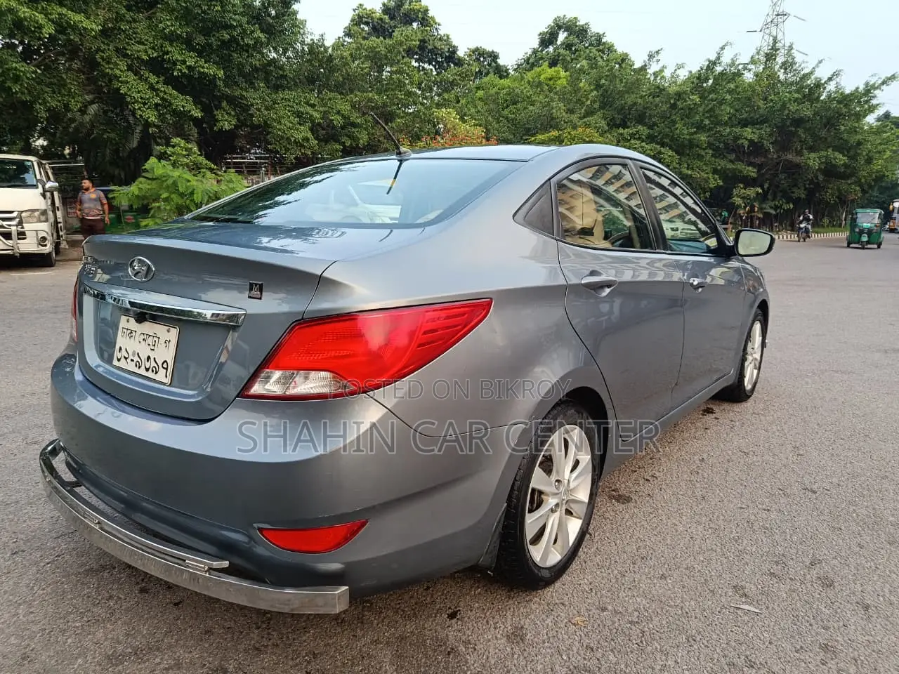 Hyundai Accent SE Hatchback 2017 Blue
