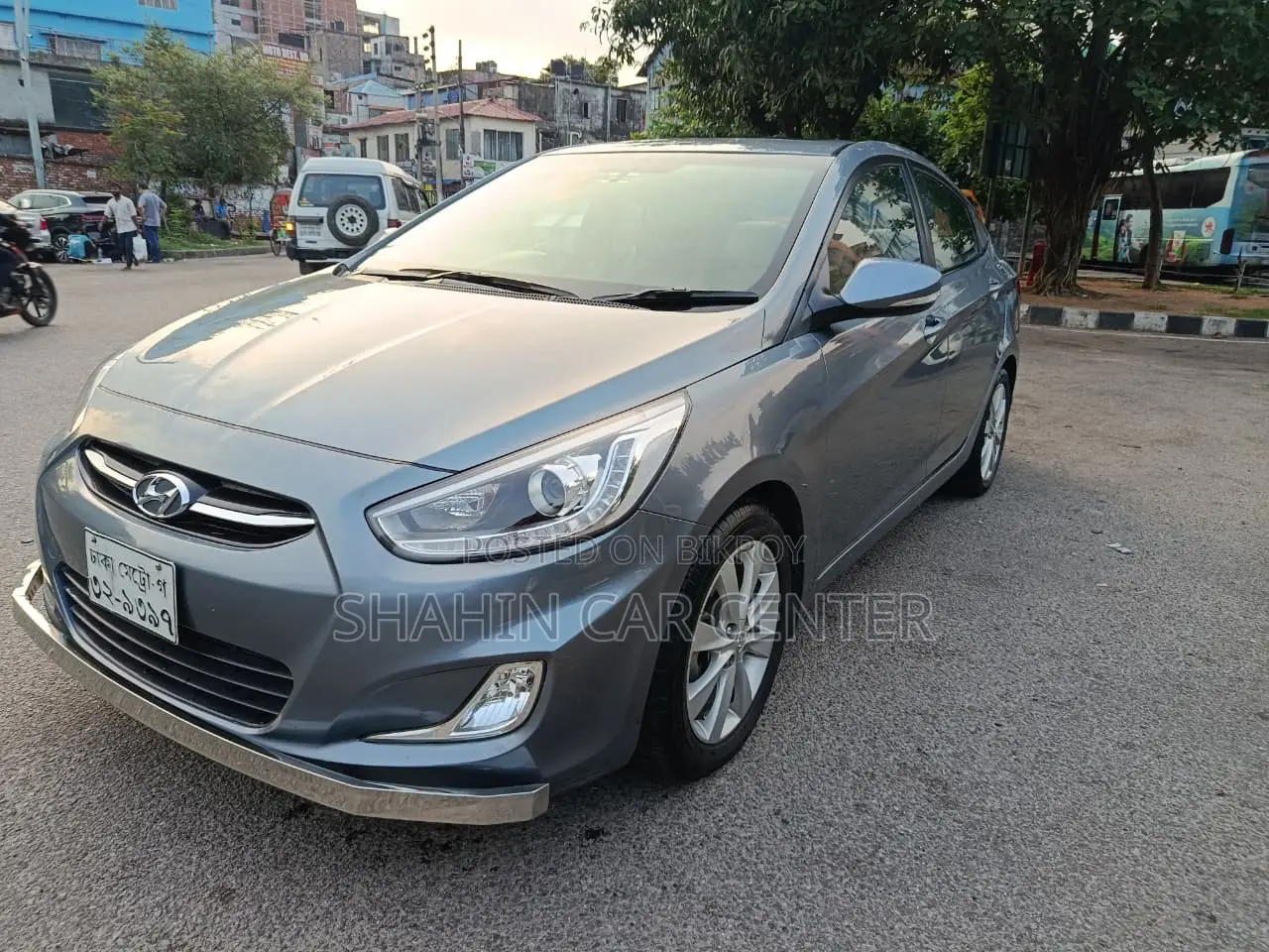 Hyundai Accent SE Hatchback 2017 Blue