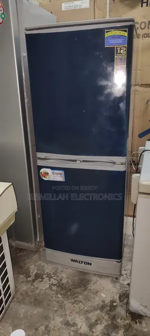 Walton 12 CFT Refrigerator