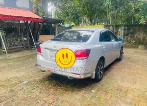 টয়োটা অ্যালিয়ন ২০১৭ সিলভার