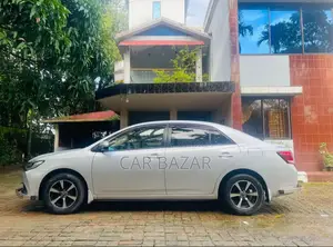 টয়োটা অ্যালিয়ন ২০১৭ সিলভার