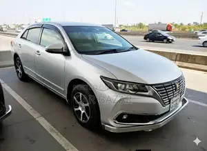 Toyota Premio 1.5 FWD 2017 Silver
