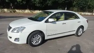 Toyota Premio 1.5 FWD 2014 Pearl