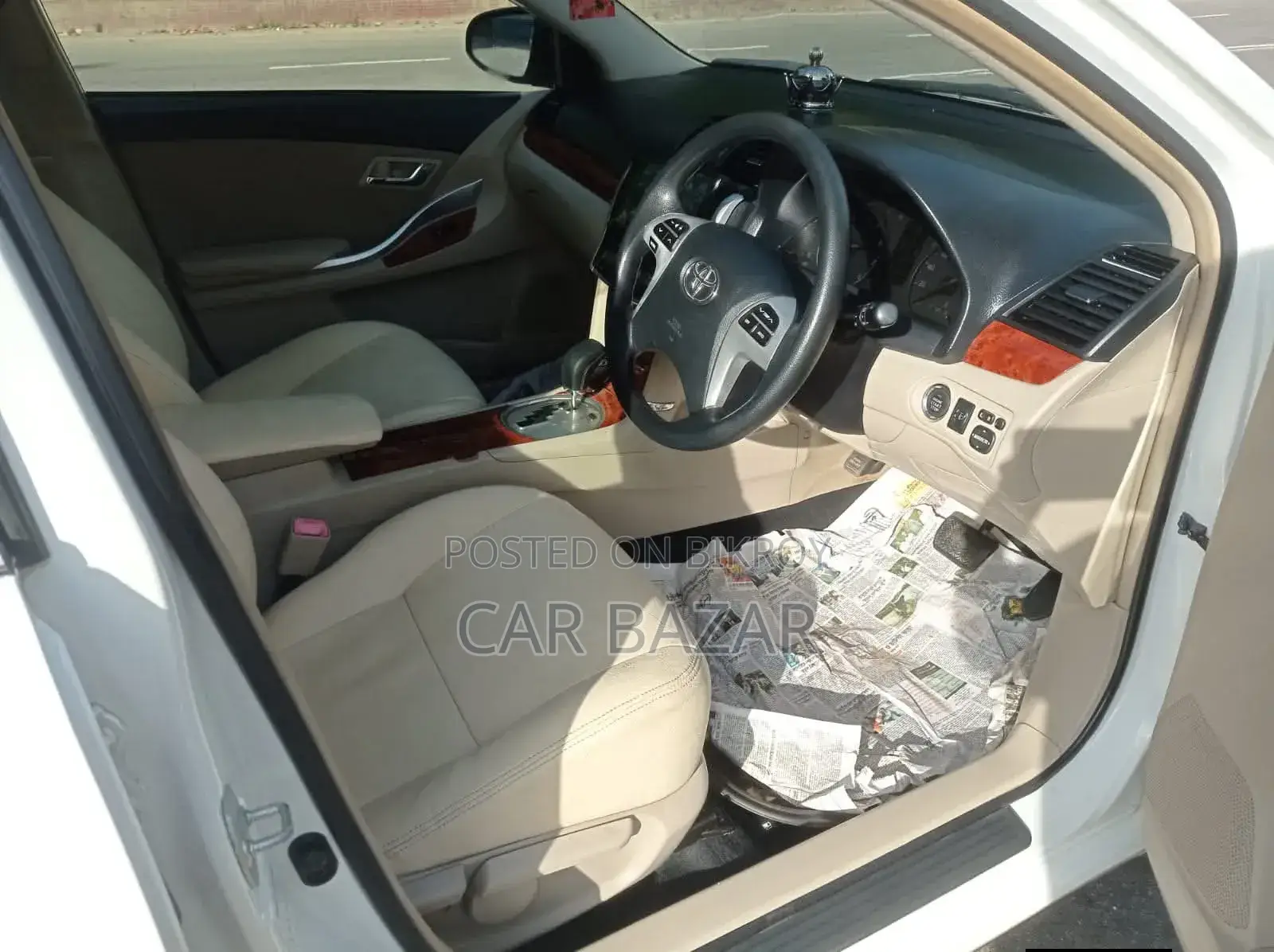 Toyota Premio 1.5 FWD 2014 Pearl
