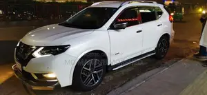 Nissan X-Trail 2.0 Hybrid FWD 2018 Pearl