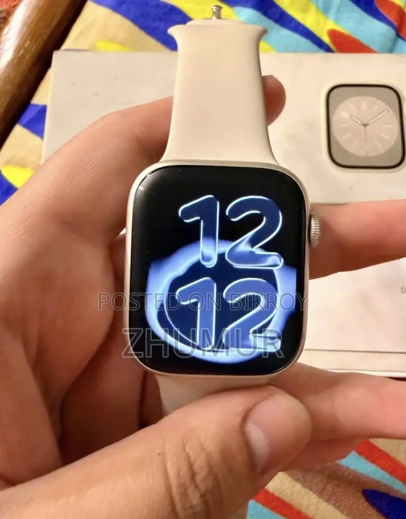 Apple Watch Series 8