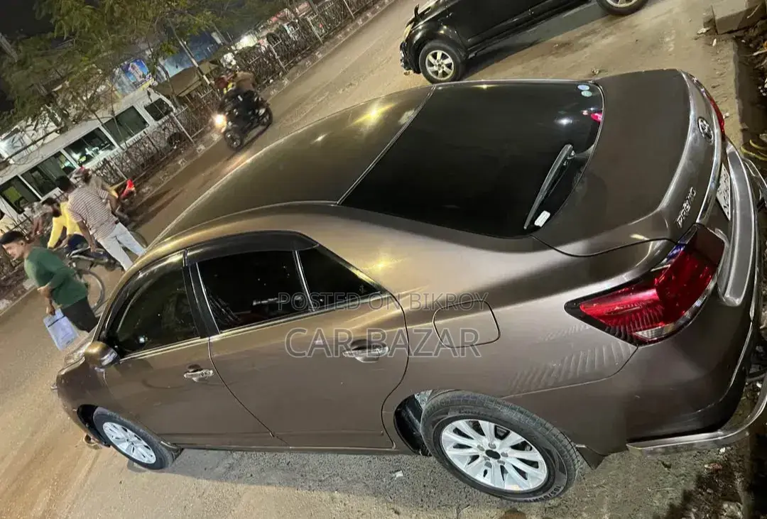 Toyota Premio 1.5 Front-Wheel Drive 2017 Brown