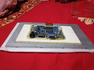 ৮ ইঞ্চি এলসিডি ডিসপ্লে রেডি ড্রাইভার সহ