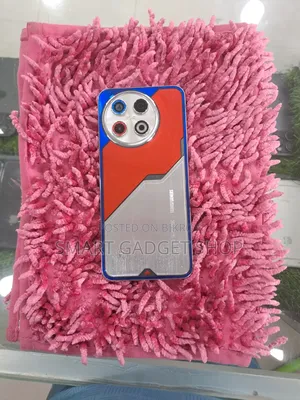 Tecno Spark 30 Pro ২৫৬ জিবি সিলভার