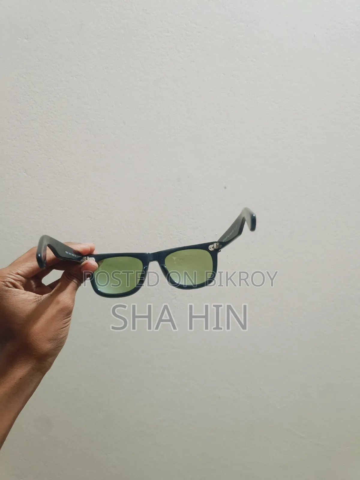 রে-ব্যান আরবি-২১৪০ সানগ্লাস