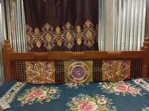The bed is very good