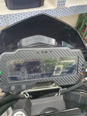 ইয়ামাহা এফজেড ২০২৬ গ্রে