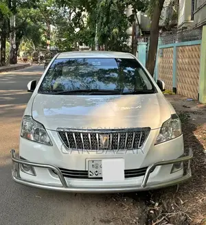 টয়োটা প্রিমিও ১.৫ এফডব্লিউডি ২০১৪ পার্ল