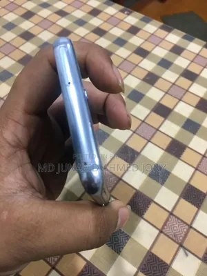 স্যামসাং গ্যালাক্সি এস৮ ৬৪ জিবি নীল