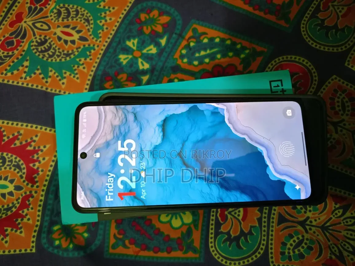 ওয়ানপ্লাস নর্ড সিই ৫জি ২৫৬ জিবি কালো