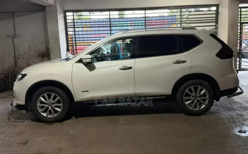 Nissan X-Trail 2.0 Hybrid All Wheel Drive 2018 Pearl