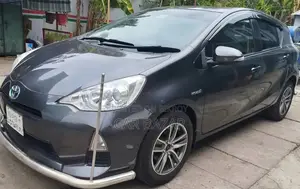 Toyota Aqua X Urban 2014 Gray