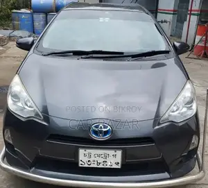 Toyota Aqua X Urban 2014 Gray
