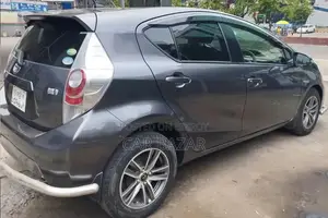 Toyota Aqua X Urban 2014 Gray