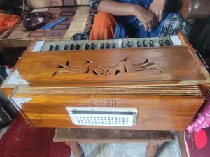 Personal Used Harmonium
