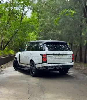 Land Rover Range Rover Vogue 2019 White