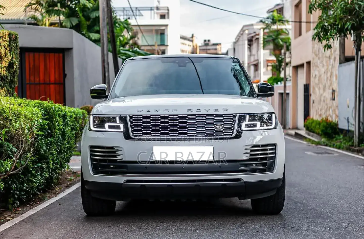 Land Rover Range Rover Vogue 2019 White