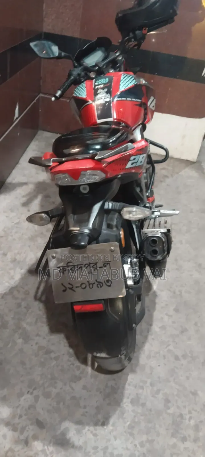 TVS Apache RTR 160 4V 2020 Red