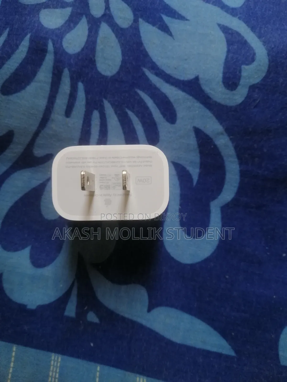 Apple iPhone 14 Pro Charger Used