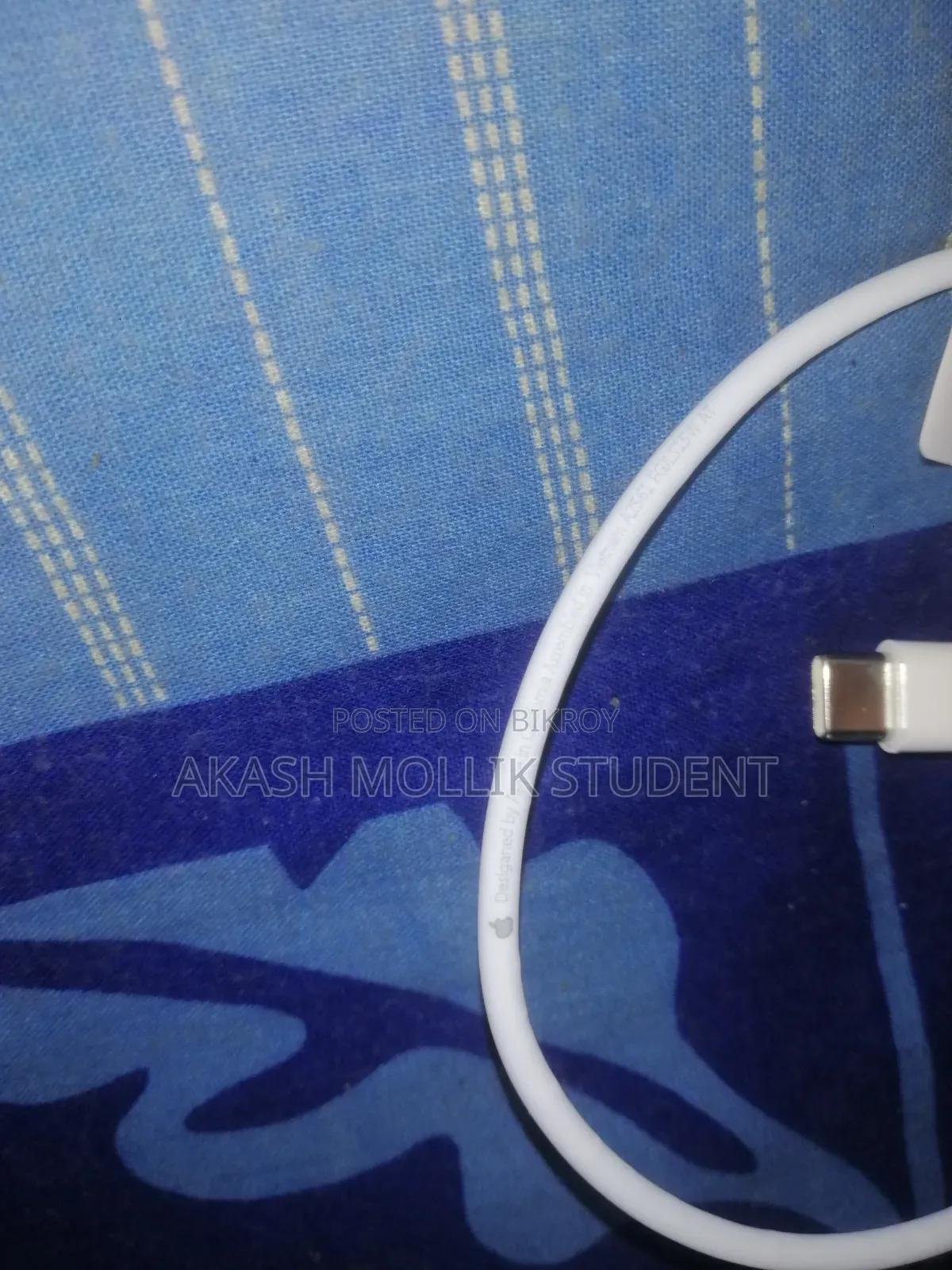Apple iPhone 14 Pro Charger Used