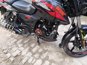 বাজাজ পালসার ১৫০ ২০২১ কালো