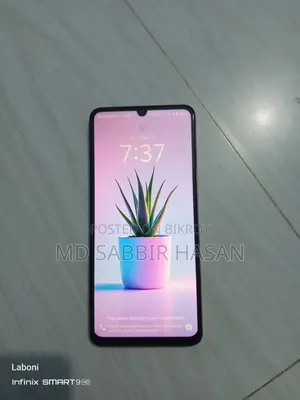 Vivo Y04 256 GB Gold