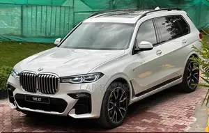 BMW X7 xDrive40i 2021 Off white
