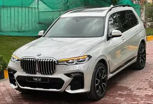 বিএমডব্লিউ এক্স৭ এক্সড্রাইভ৪০আই ২০২১ অফ হোয়াইট