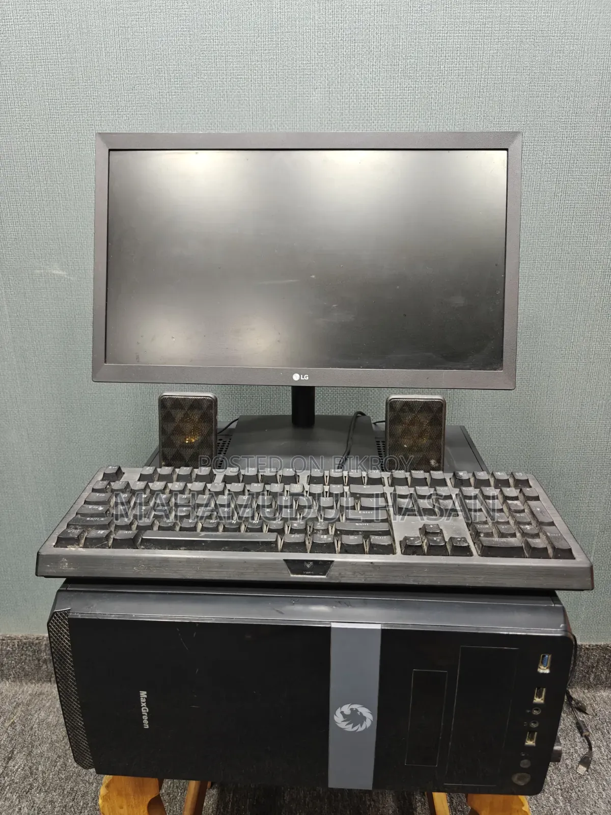 Desktop Computer 8GB AMD Ryzen 3 HDD+SSD 128GB