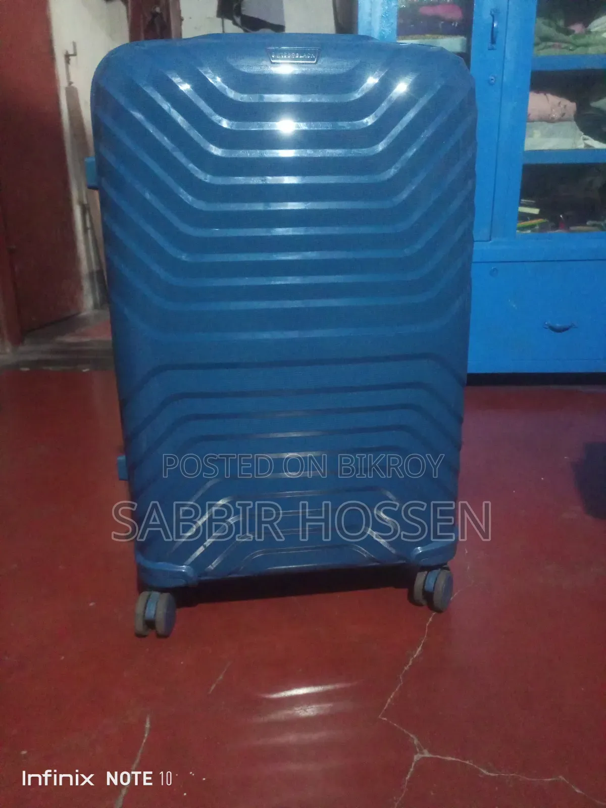 Luggage বিদেশি