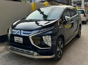 Mitsubishi Xpander G 2022 Black