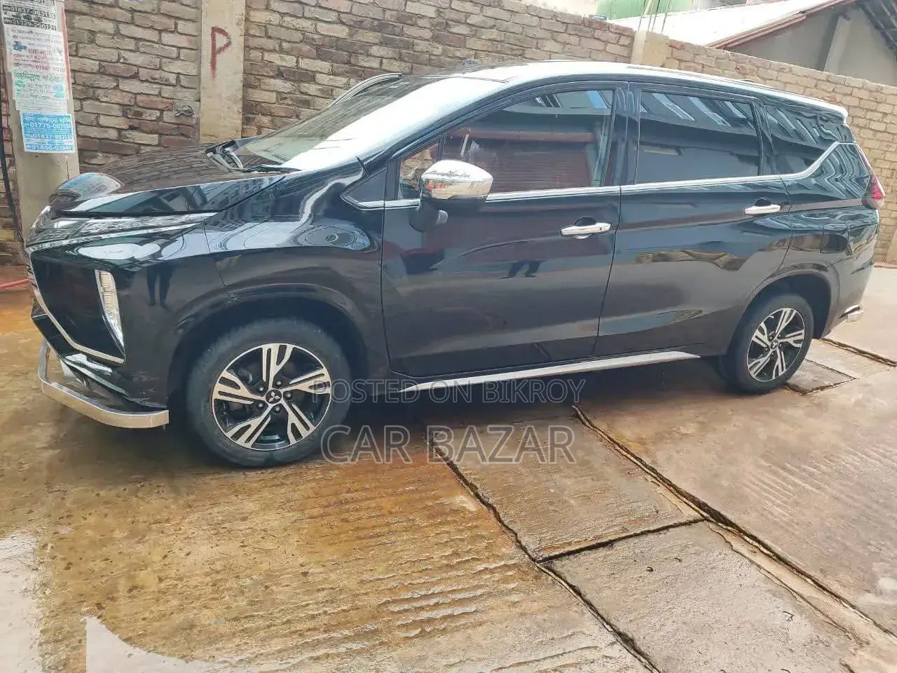Mitsubishi Xpander G 2022 Black