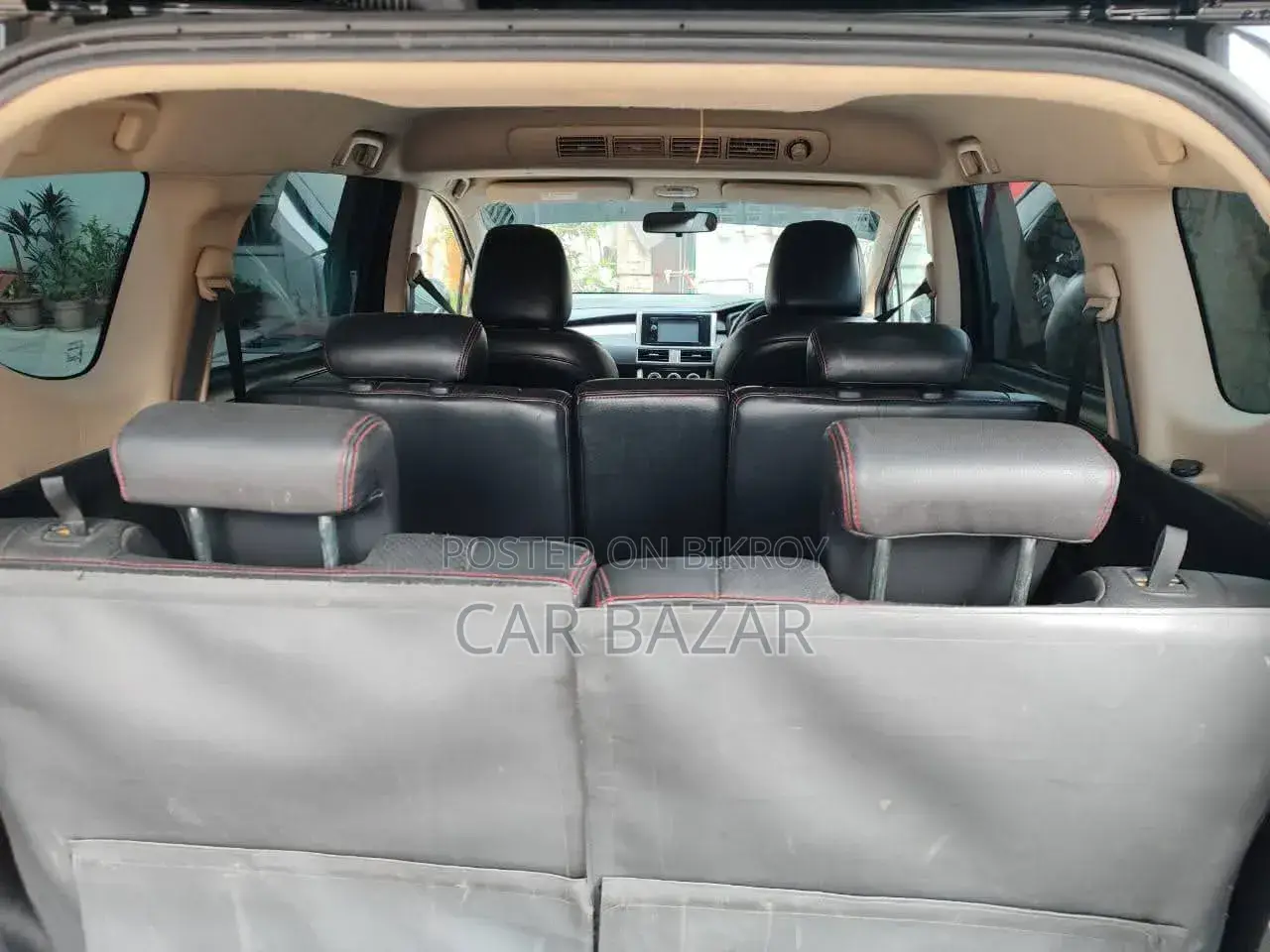 Mitsubishi Xpander G 2022 Black