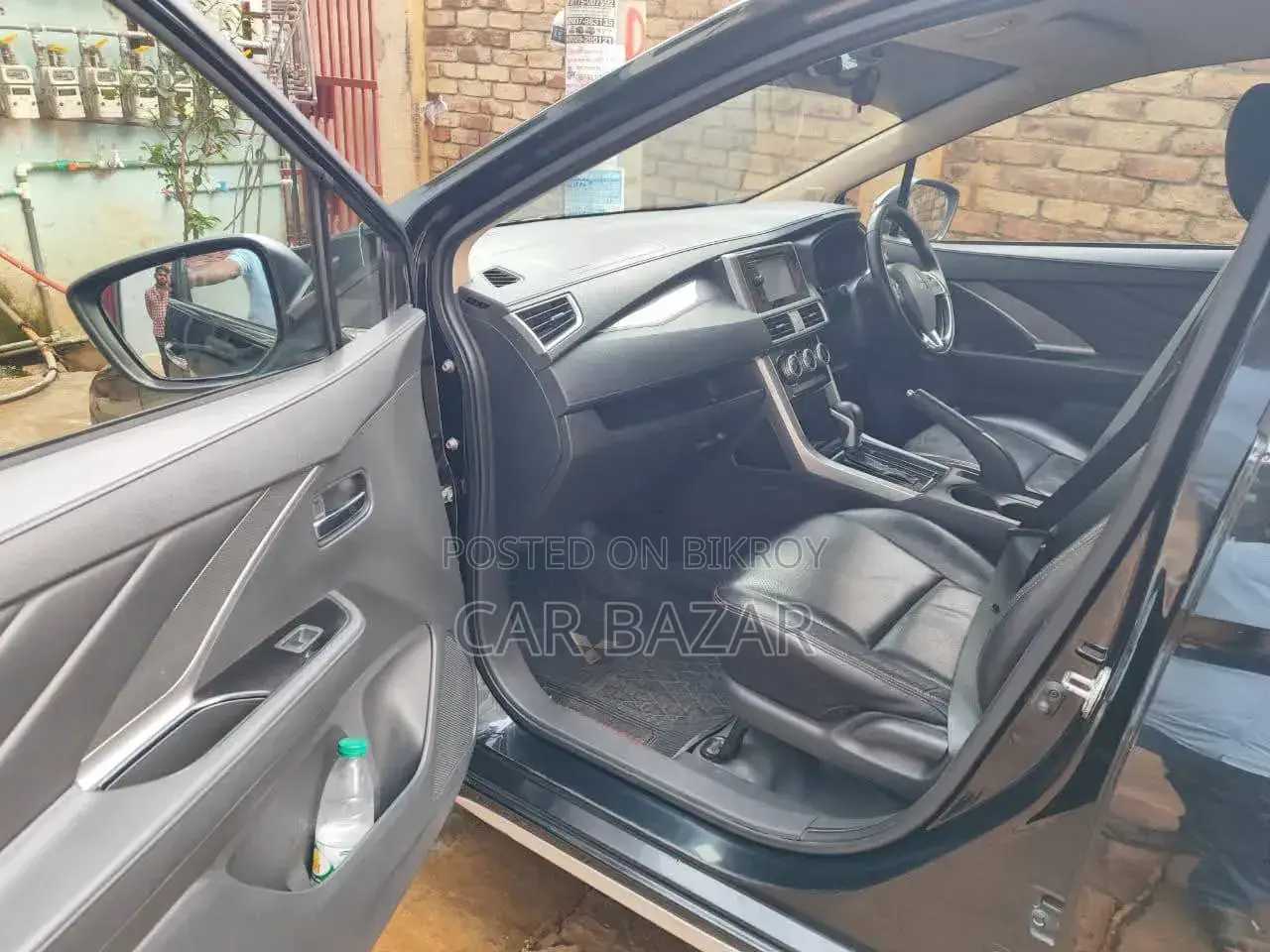 Mitsubishi Xpander G 2022 Black