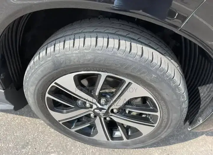Mitsubishi Xpander G 2022 Black