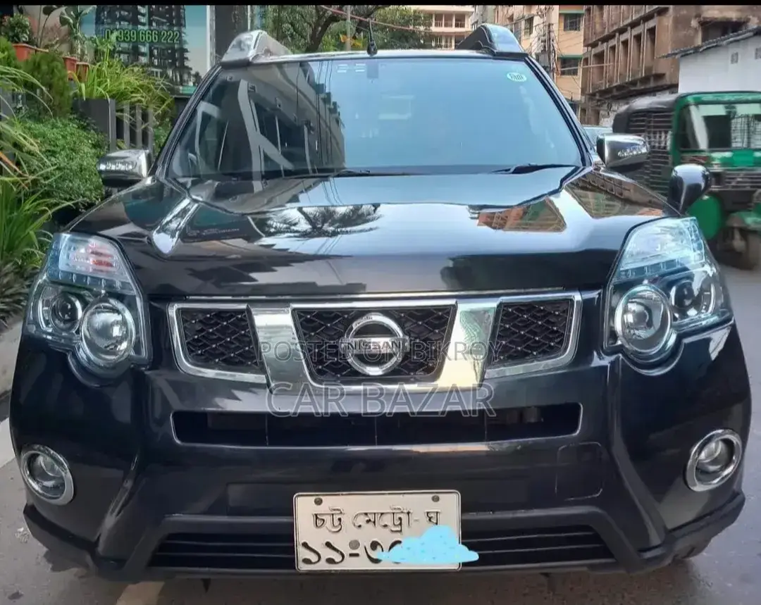 Nissan X-Trail 2.0 Petrol XE 2012 Black