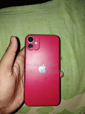 Apple iPhone 11 64 GB Red